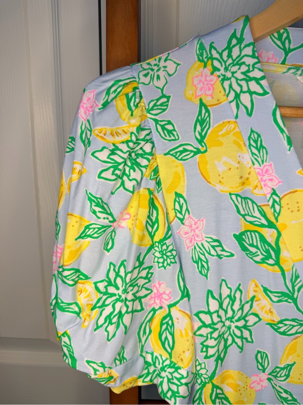 Lilly Pulitzer Sailynn Romper Bluette Make Lemonade Lemon Wrap Skort M - Picture 3 of 11